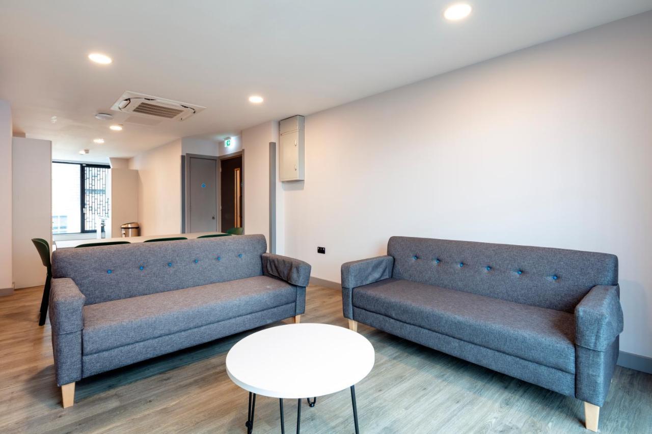 קורק Coleman Court Summer Apartments מראה חיצוני תמונה